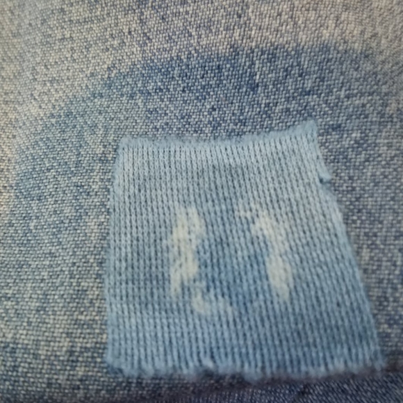 EUC Escada jeans, size 4, sewed creases lt.blue - Picture 7 of 8